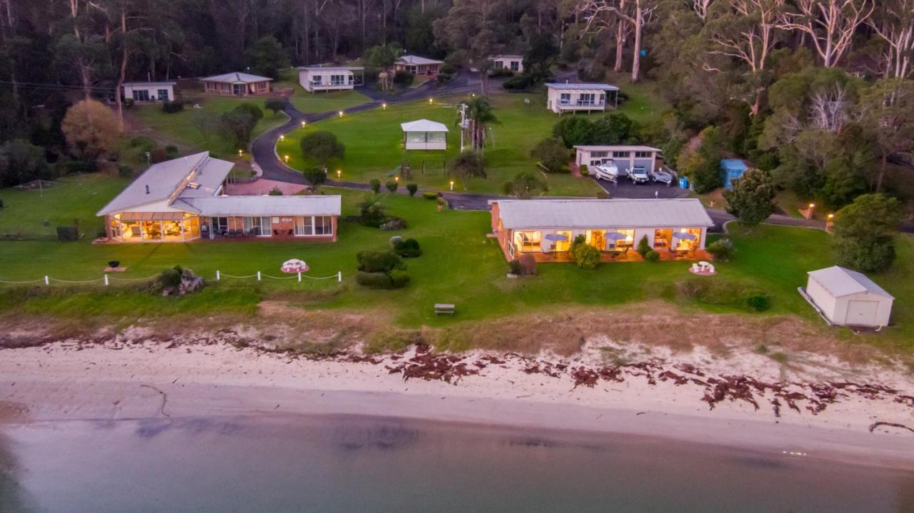Quarantine Bay Beach Cottages Eden Extérieur photo