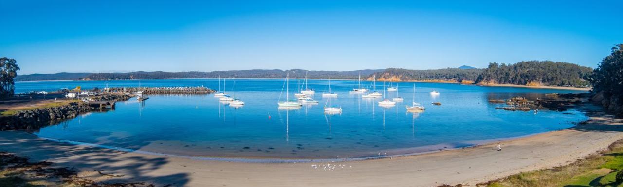 Quarantine Bay Beach Cottages Eden Extérieur photo
