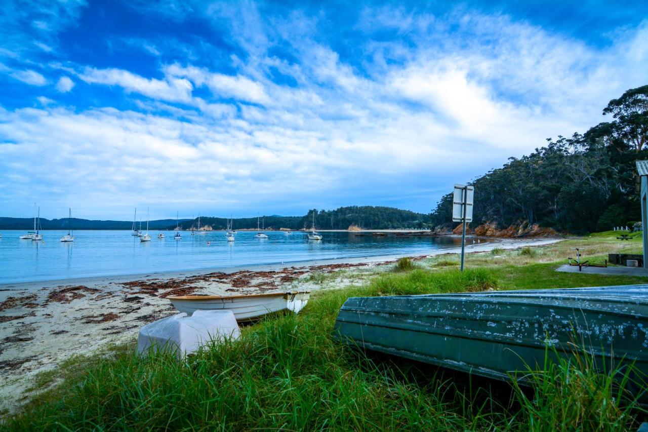 Quarantine Bay Beach Cottages Eden Extérieur photo