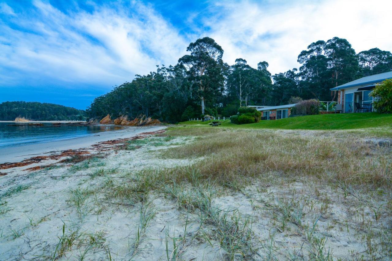 Quarantine Bay Beach Cottages Eden Extérieur photo