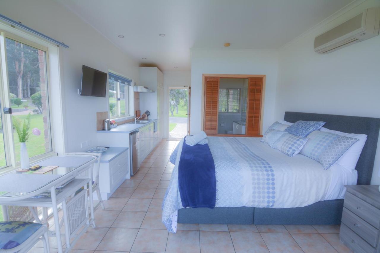 Quarantine Bay Beach Cottages Eden Extérieur photo