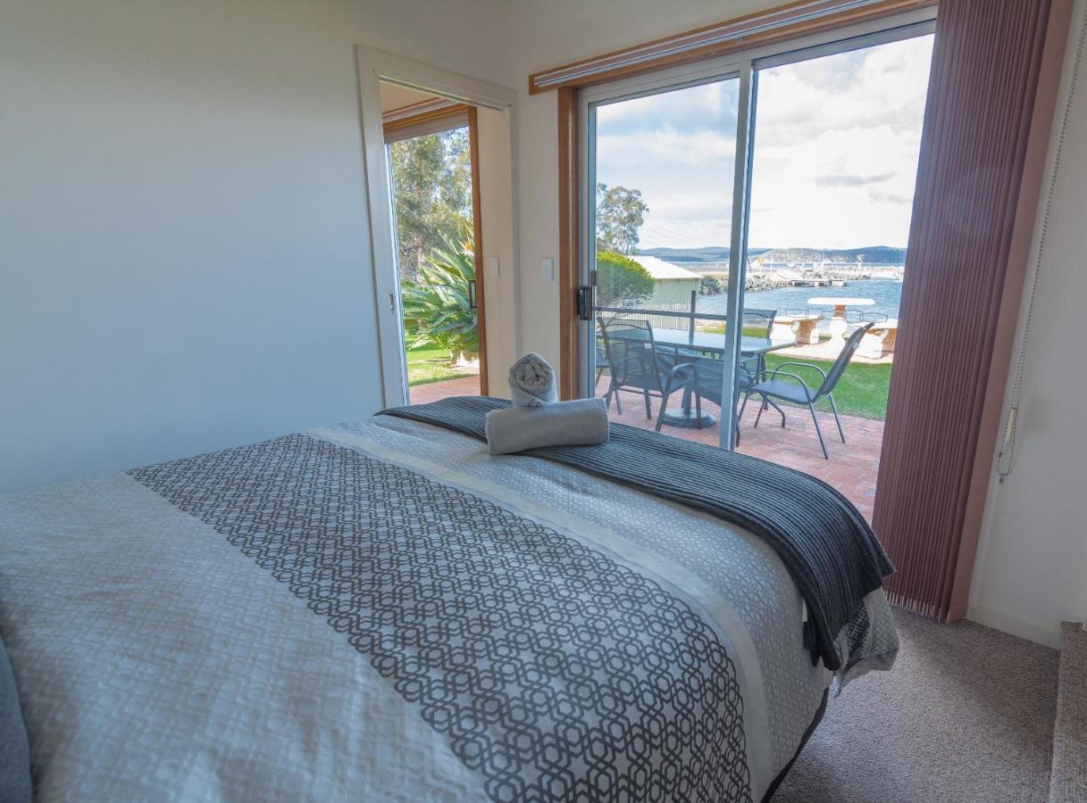 Quarantine Bay Beach Cottages Eden Extérieur photo