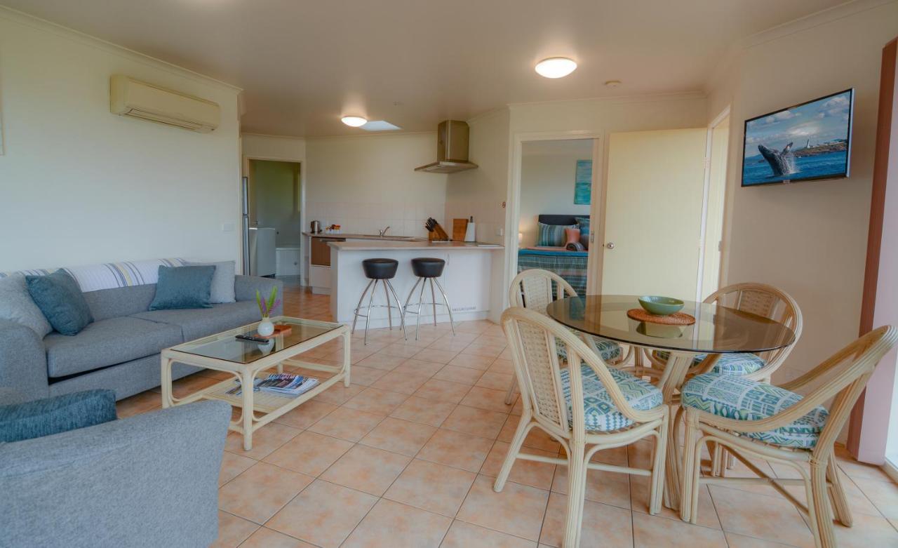Quarantine Bay Beach Cottages Eden Extérieur photo