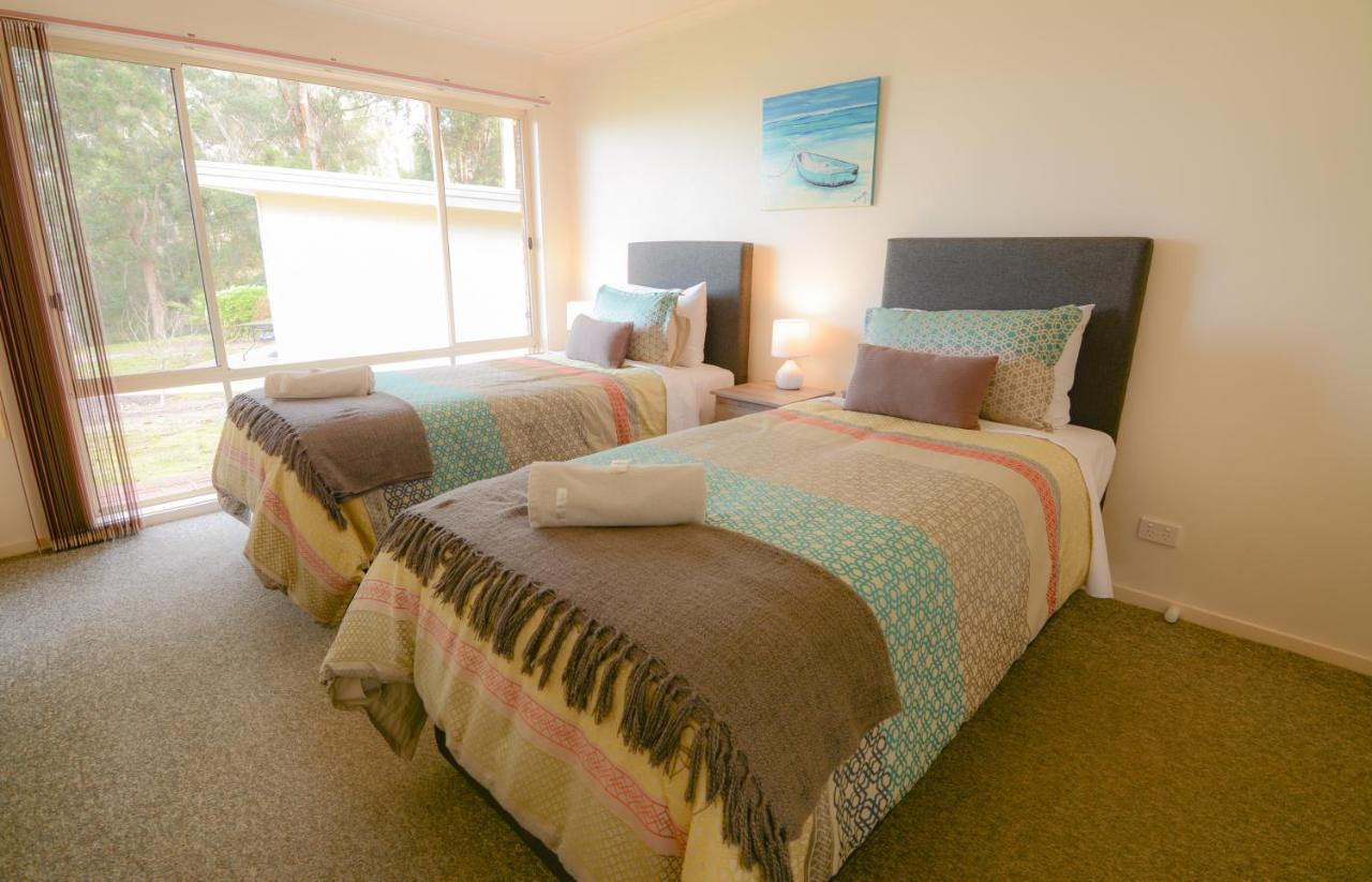 Quarantine Bay Beach Cottages Eden Extérieur photo