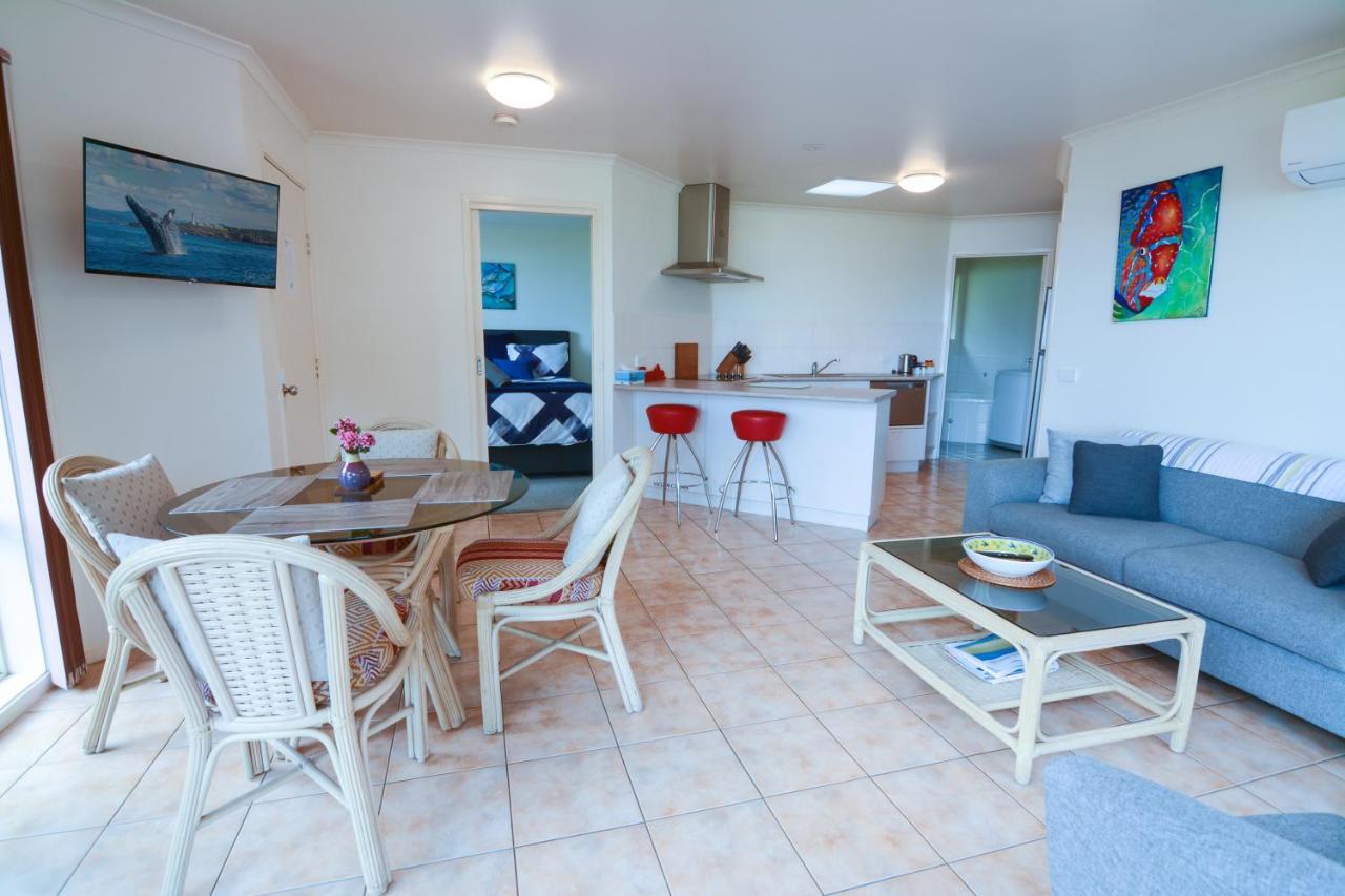 Quarantine Bay Beach Cottages Eden Extérieur photo
